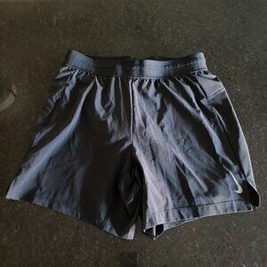 Nike Men's Black Short Size M